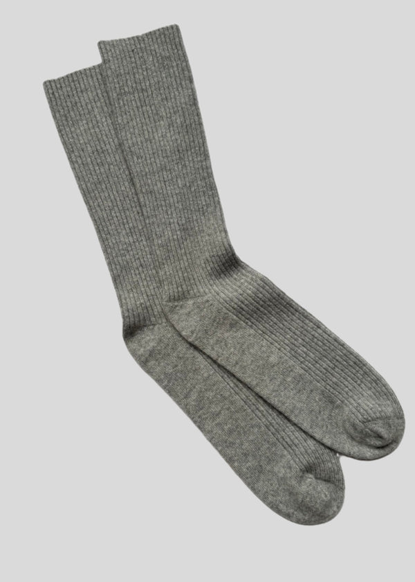 Sonya Hopkins pure cashmere fine rib socks in marle grey
