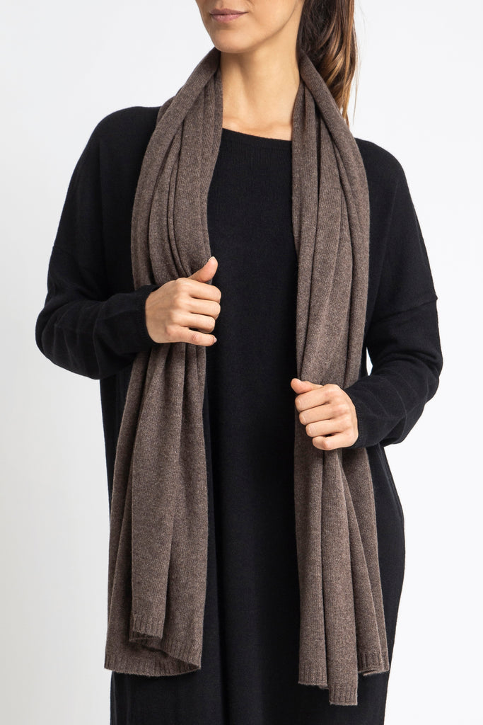Sonya Hopkins 100% Pure Cashmere scarf in woodland marle brown