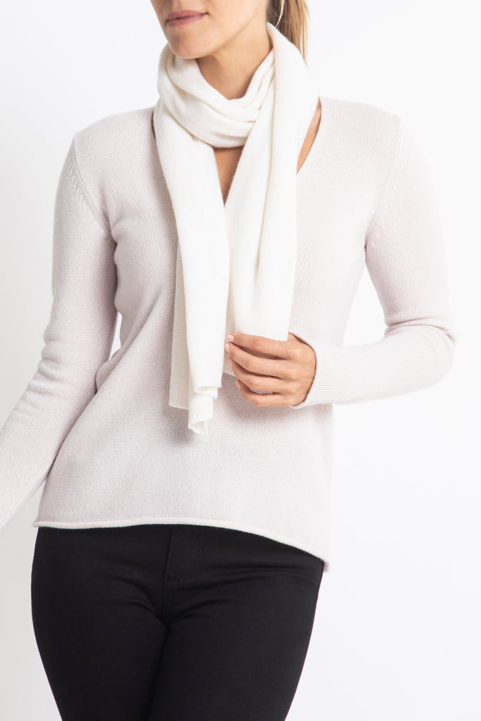 Sonya Hopkins Megan v-neck is a relaxed fit 4ply pure cashmere sweater in blush